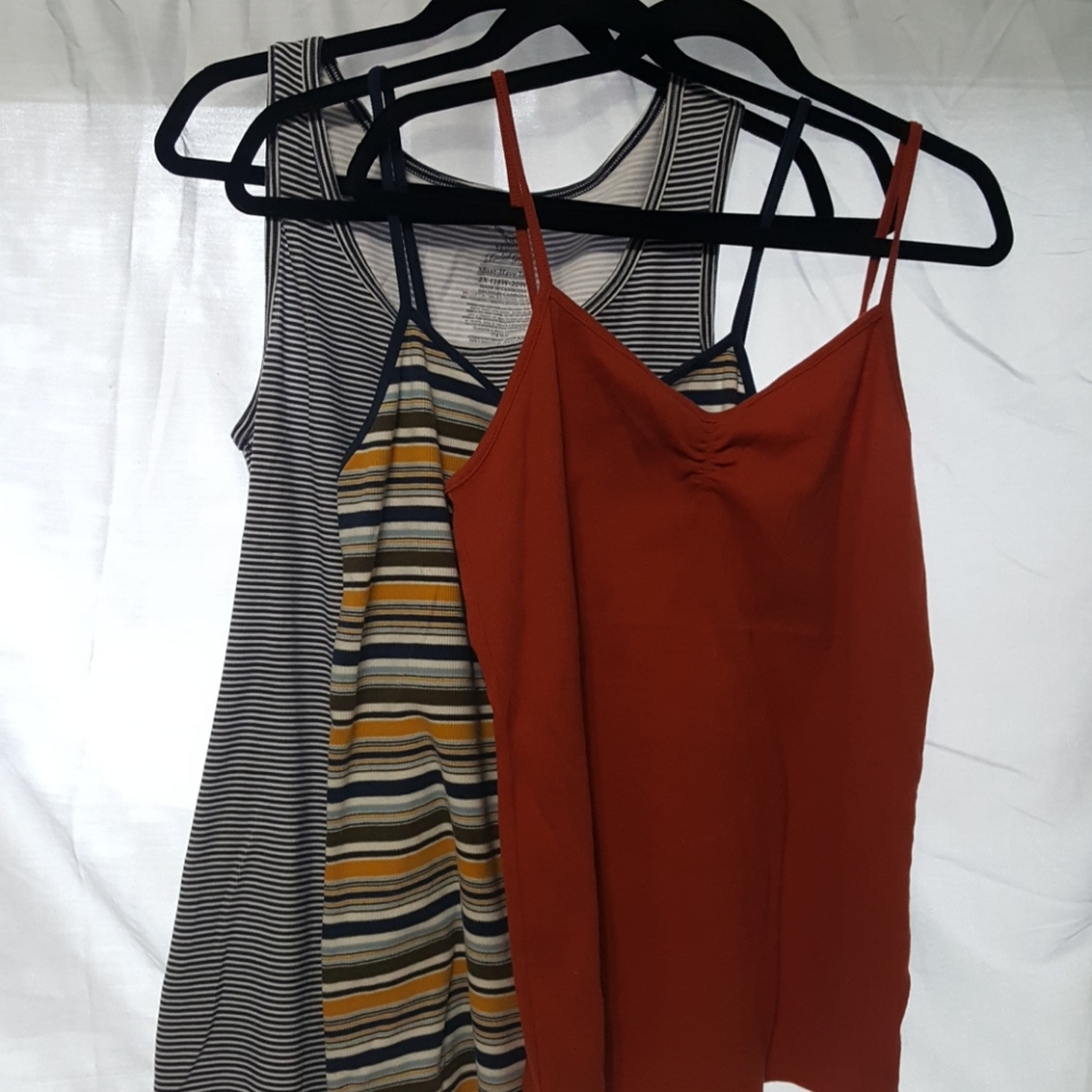 Tank top bundle.